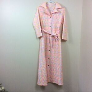 1970s Sears Pastel pink and blue house coat. Robe. Small medium. Vintage